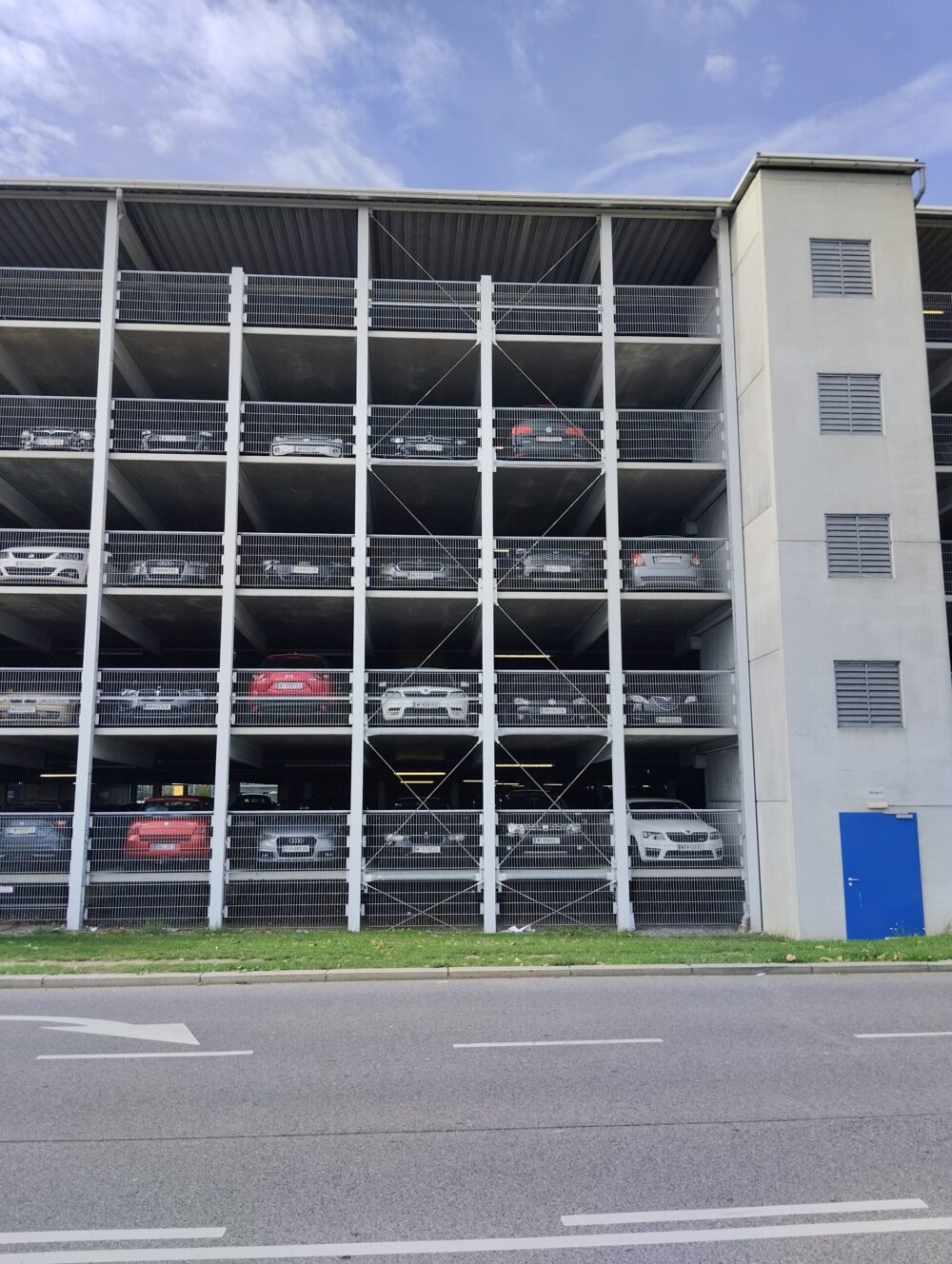 Parkovanie letisko Schwechat – možnosti parkovania v okolí